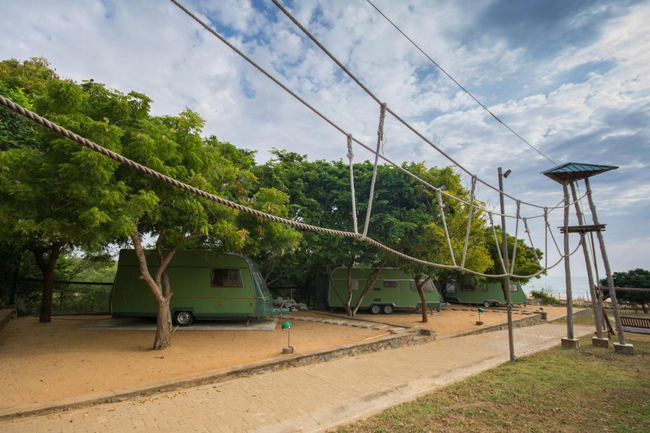 Yala Caravan Village Kirinda  Exterior photo